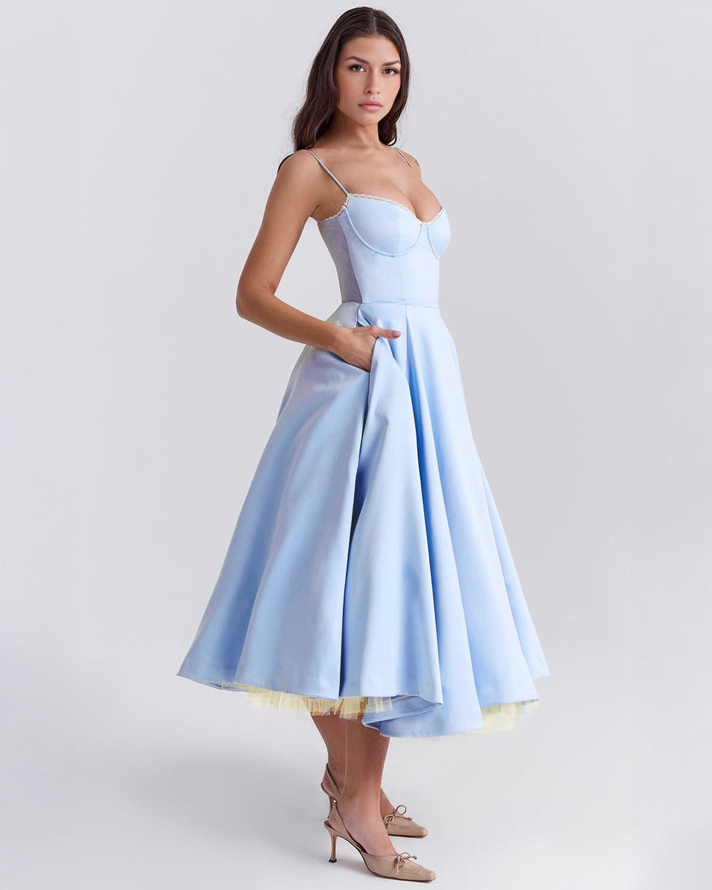 Selene | Robe mi-courte