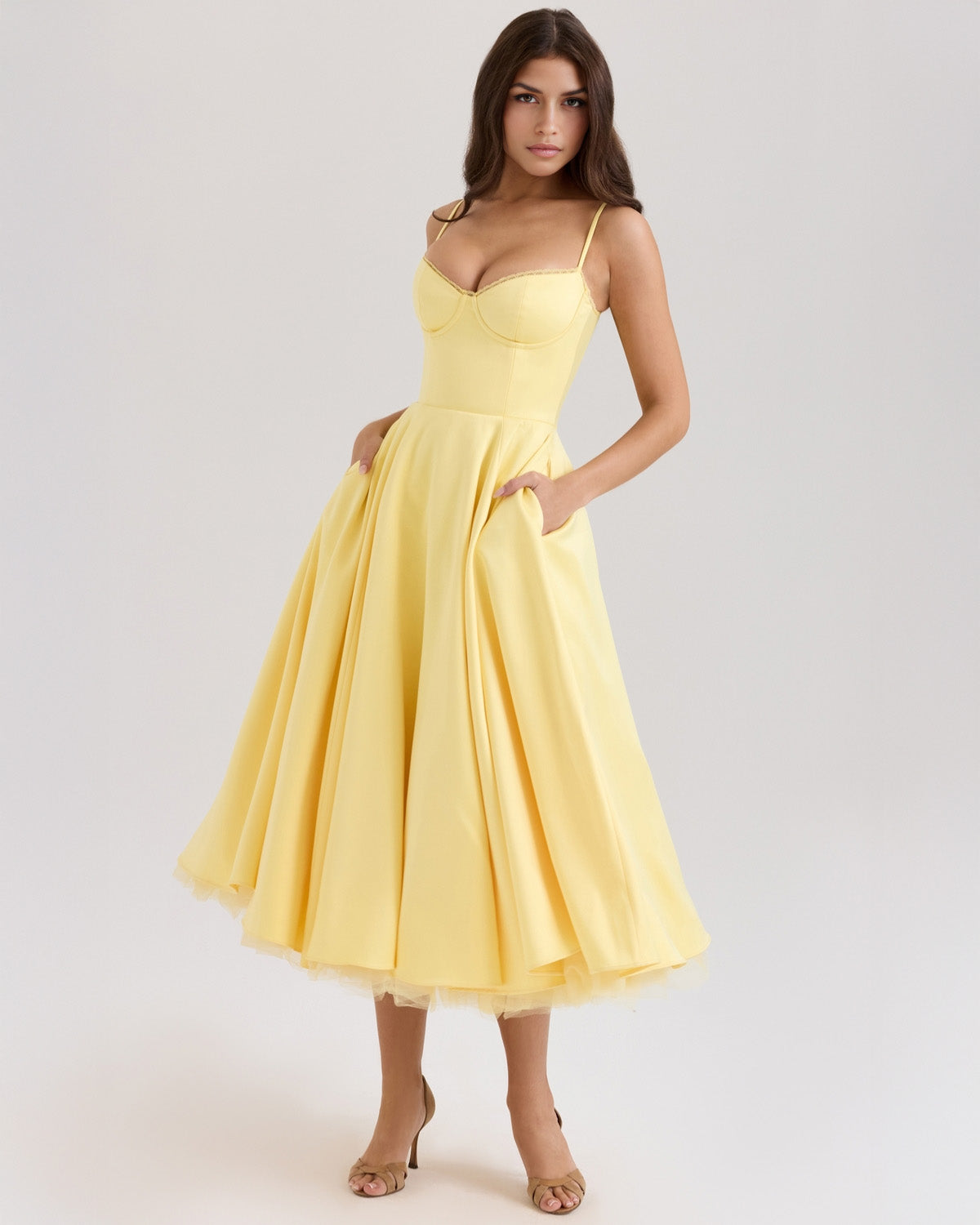 Selene | Robe mi-courte