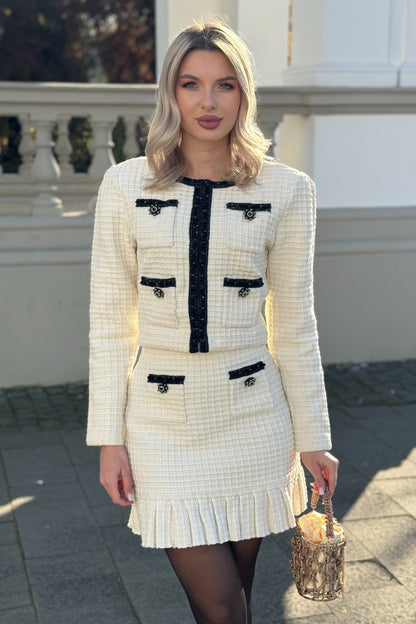 Maryne | Ensemble coordonné en tweed avec détails noirs