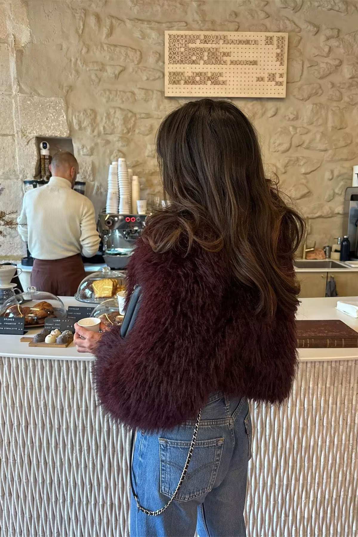 Noemi | Veste courte et moelleuse avec revers cranté