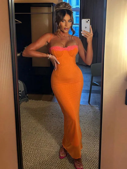 Celia | Robe à détails en dentelle