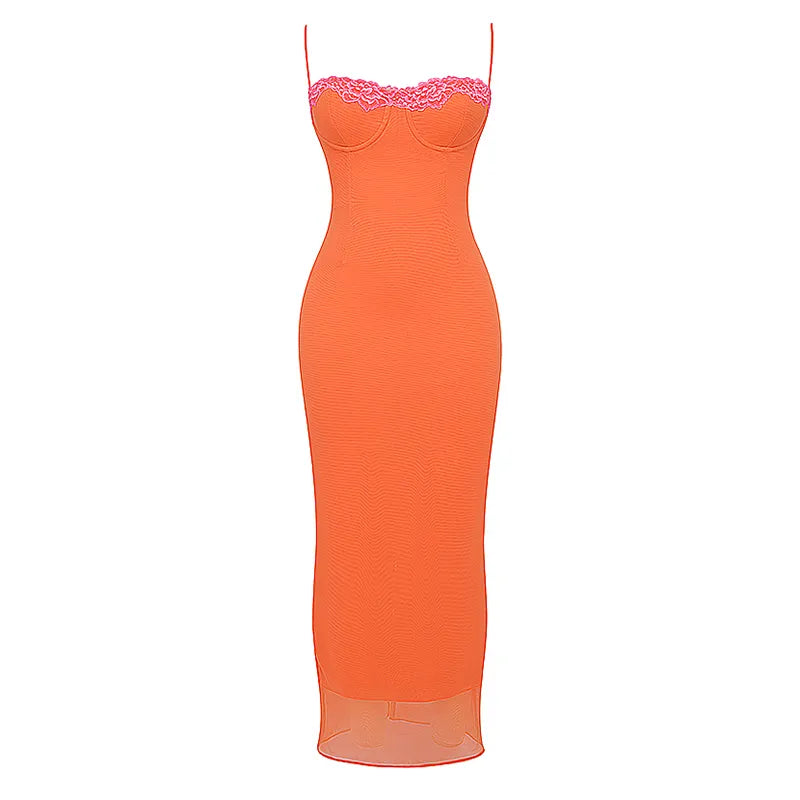 Celia | Robe à détails en dentelle